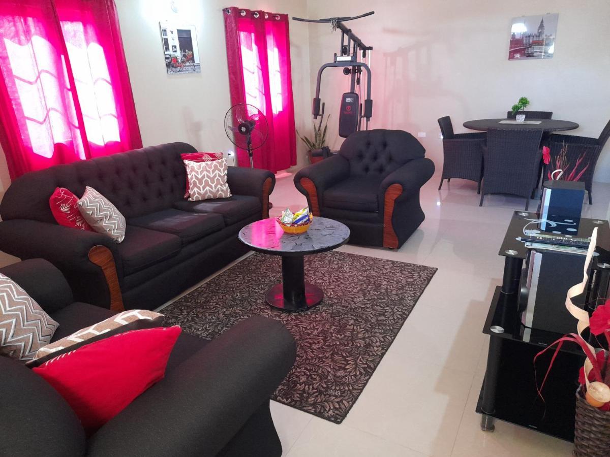 בלאק ריבר Loodik Vacation Home Brompton Manor מראה חיצוני תמונה