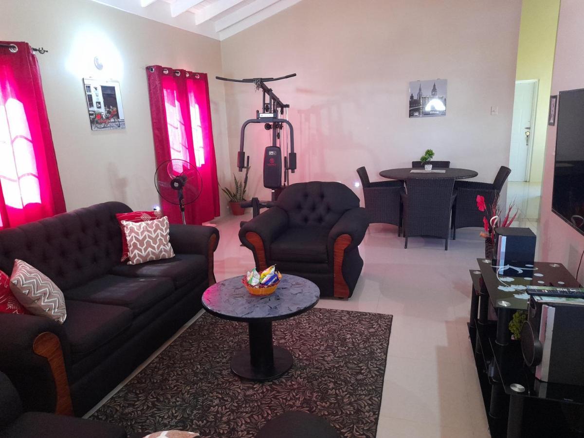 בלאק ריבר Loodik Vacation Home Brompton Manor מראה חיצוני תמונה